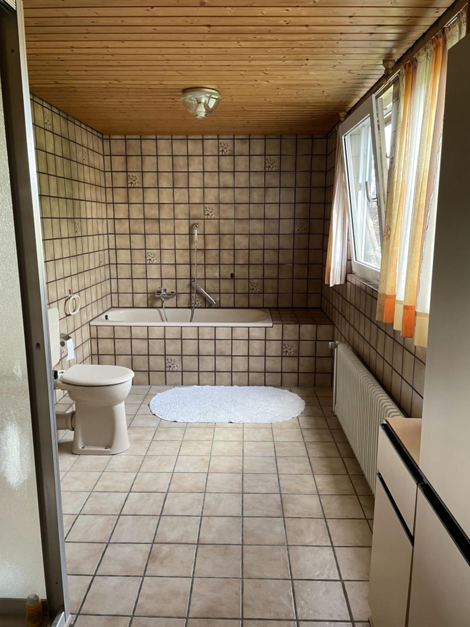 Entire House, Quiet City Location, Garden, Parking Bielefeld Ngoại thất bức ảnh